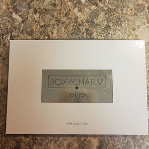 Pur eyeshadow palette
